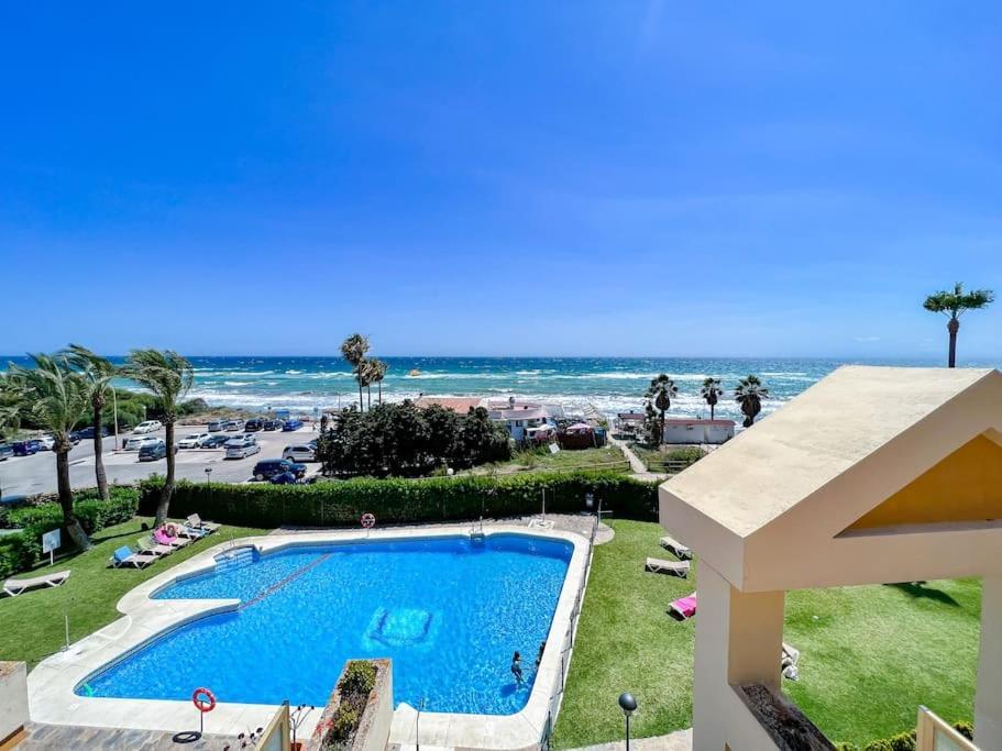 Oleholidays 1133 Romana Playa Primera Linea Playa Marbella Bagian luar foto